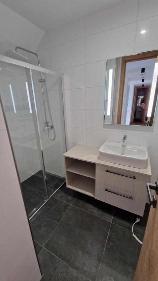 Luxusni Apartmany Certak Vaclavov u Bruntalu Exterior photo