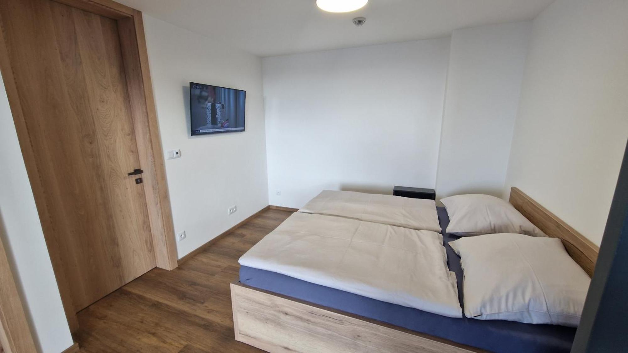 Luxusni Apartmany Certak Vaclavov u Bruntalu Exterior photo